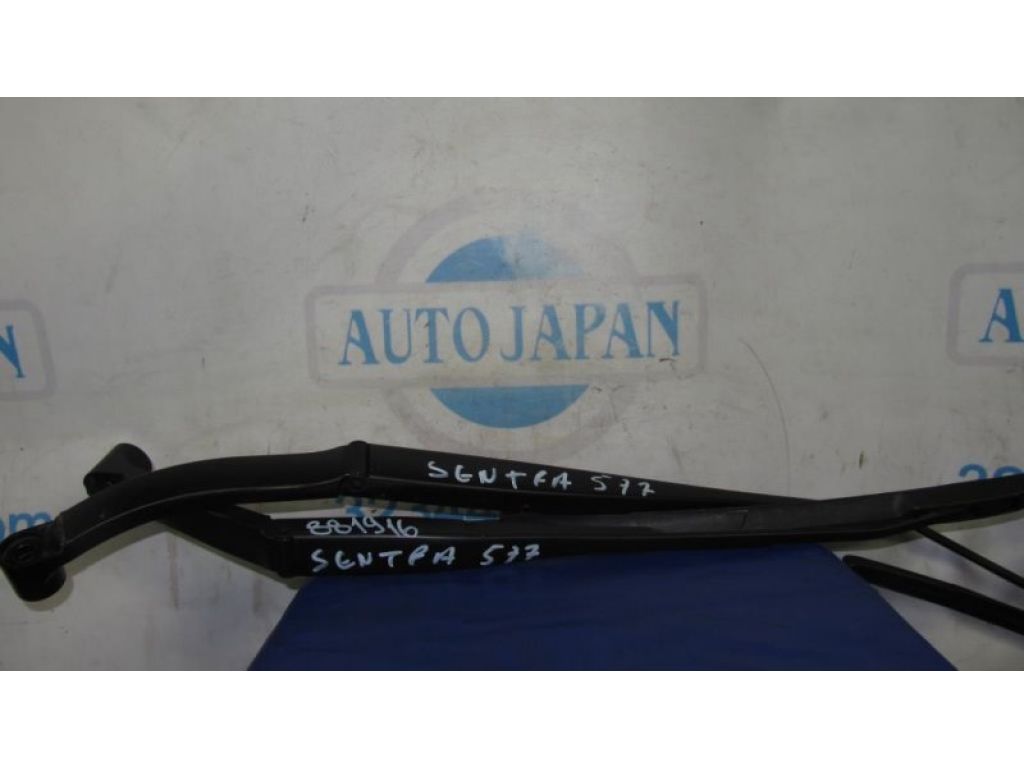 28881-3SG1A | Поводок стеклоочистителя передний NISSAN SENTRA B17 12-21