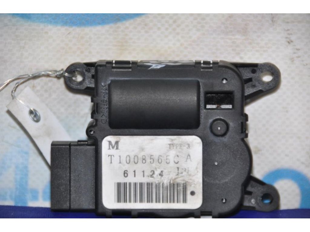 27730-1KM0A | Моторчик заслінки пічки NISSAN SENTRA B17 12-21 - Фото 3