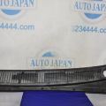 55782-60030 | Пластик под лобовое стекло / Жабо лев. LEXUS LX470 98-07 - Превью 3