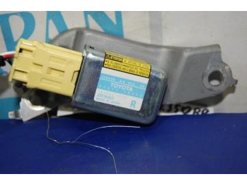 Датчик удару прав. LEXUS RX300/330/350/400 03-09