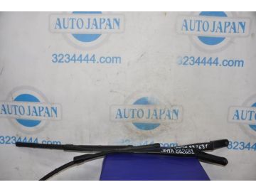 Повідець склоочисника передній VOLKSWAGEN JETTA USA 10-17