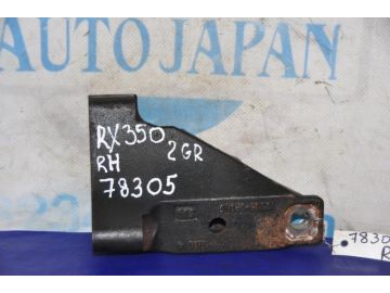 Кронштейн двигуна прав. LEXUS RX300/330/350/400 03-09
