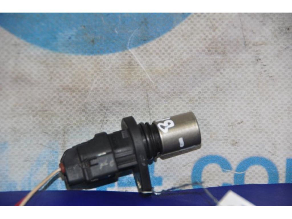 9008019014 | Датчик положення распредвала TOYOTA CAMRY 40 06-11