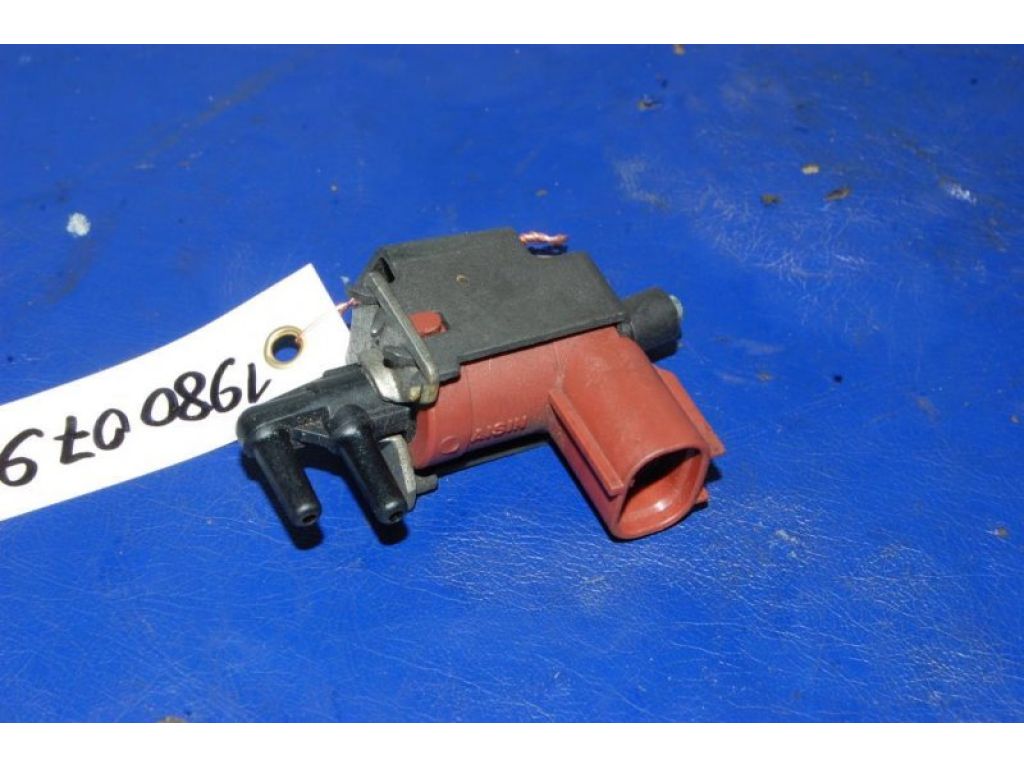 25860-28070 | Клапан електромагнітний (вакуумний) TOYOTA RAV4 05-12