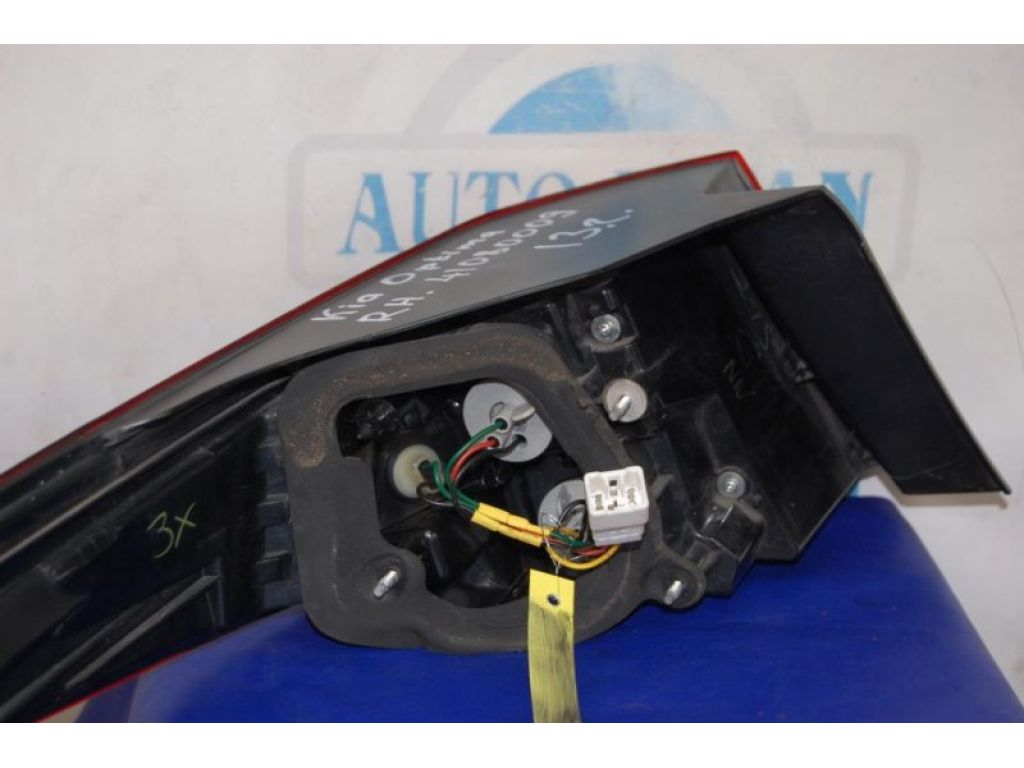 92402-2T010 | Фонарь наружный задн. прав. KIA OPTIMA TF 11-16 - Фото 4