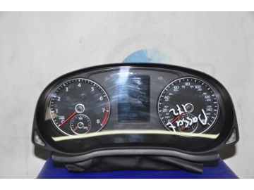 Панель приборов VOLKSWAGEN PASSAT B7 11-15
