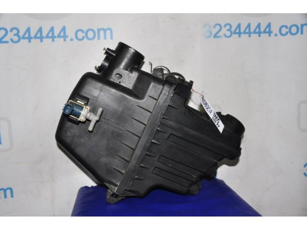 17701-21050 | Корпус воздушного фильтра TOYOTA YARIS 00-05 - Фото 3