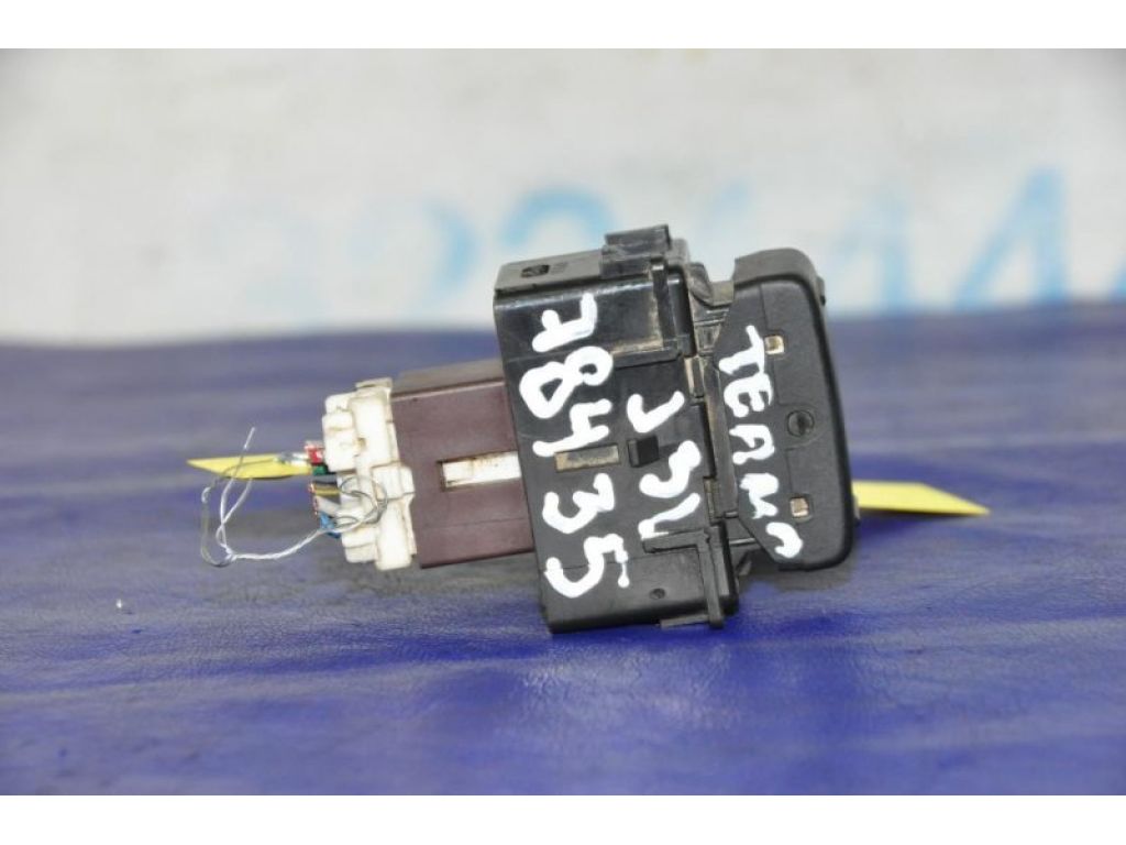 25500-AX600 | Кнопка обігріву сидінь NISSAN TEANA J31 03-07 - Фото 3