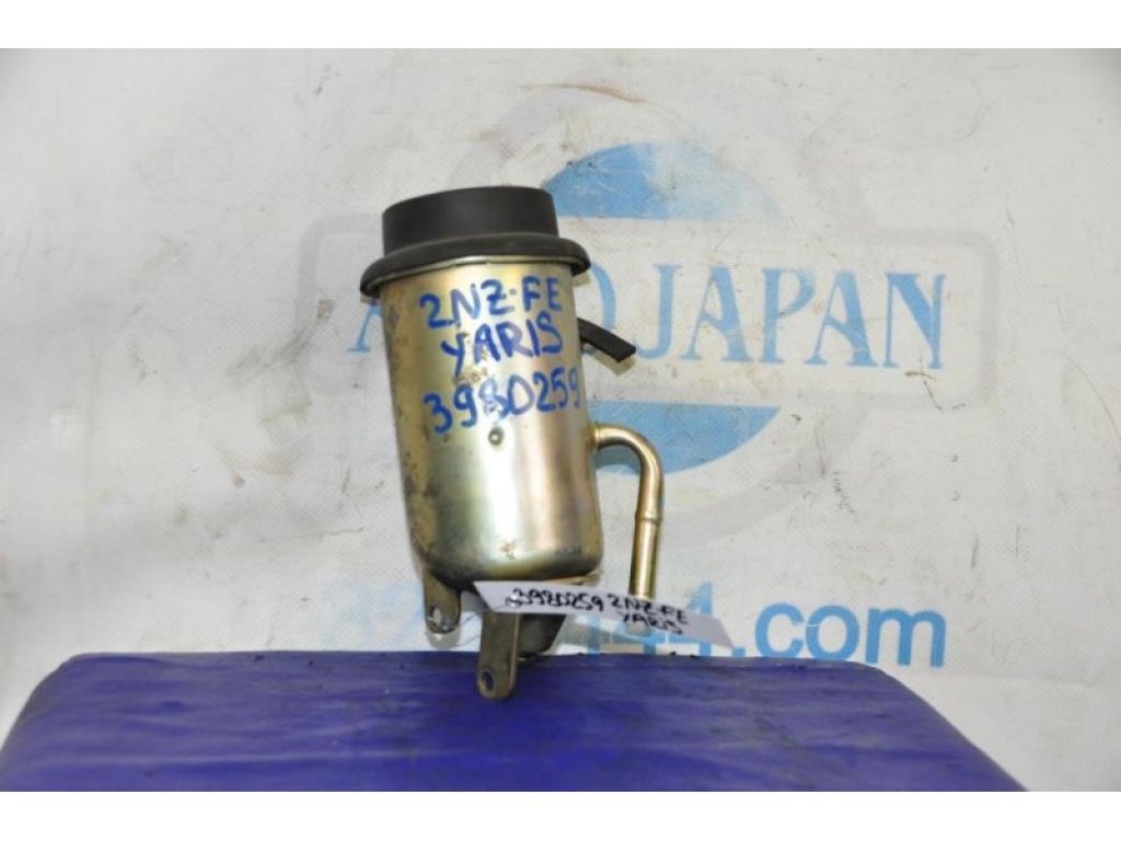 44306-52020 | Бачок ГУР TOYOTA YARIS 00-05