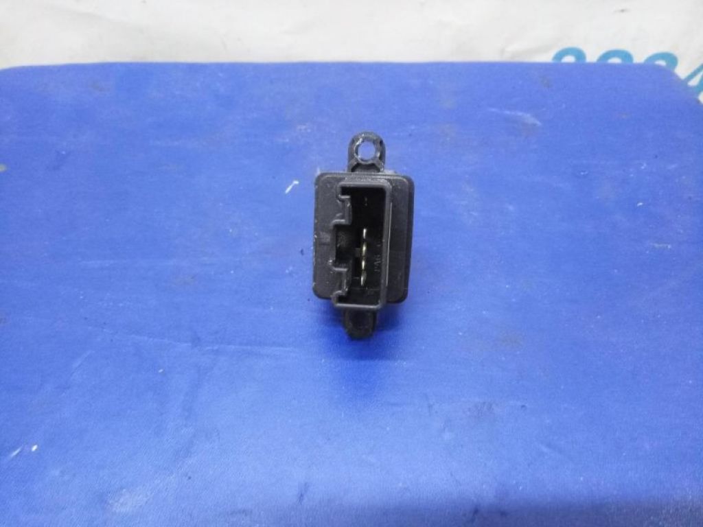 B32H-66-370 | Кнопка склопідіймача задн. лів. MAZDA 3 BK 03-08 - Фото 2