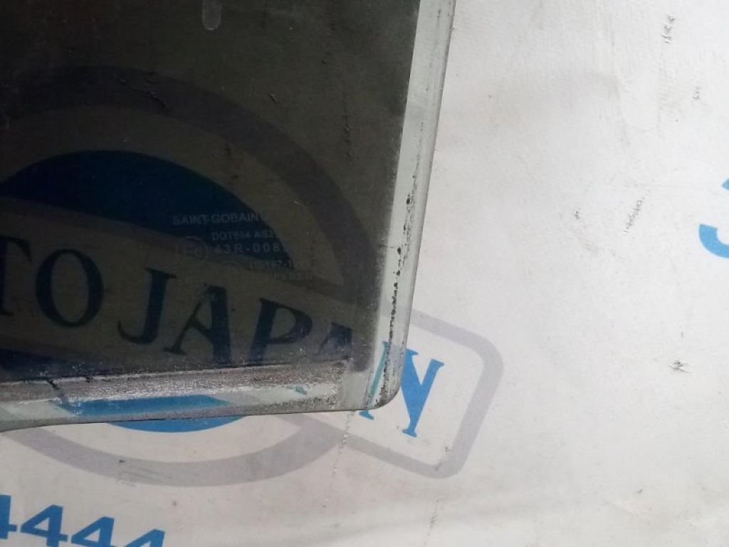 BN8V-73-511B | Стекло двери задн. лев. MAZDA 3 BK 03-08 - Фото 2