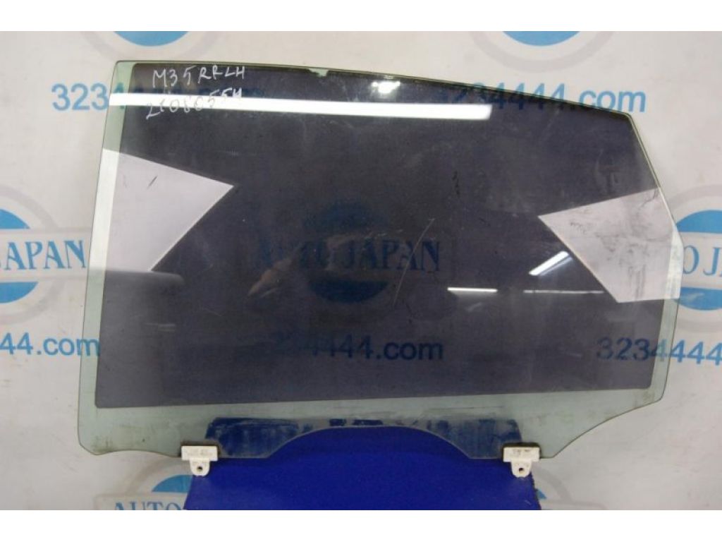 82301-EG00A | Скло дверей задн. лів. INFINITI M35/M45 04-10