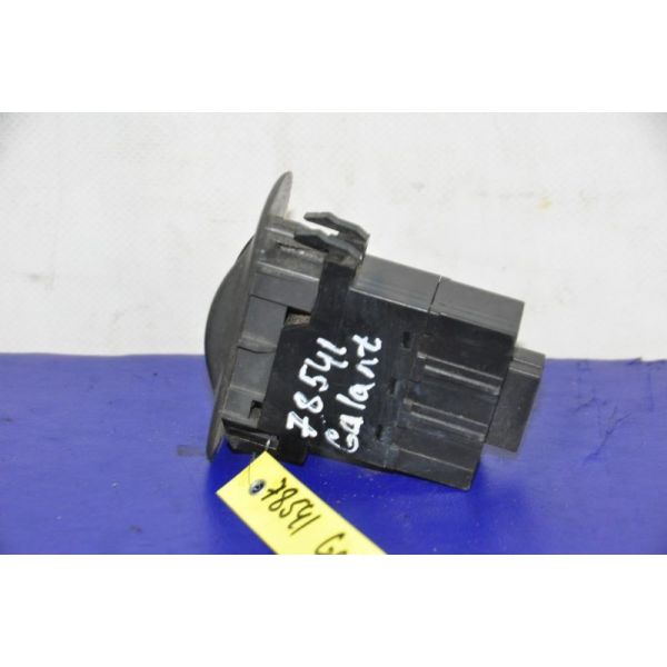 Кнопка склопідіймача MITSUBISHI GALANT 97-03 MR225476 — 3