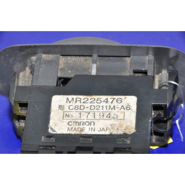 Кнопка склопідіймача MITSUBISHI GALANT 97-03 MR225476 — 5