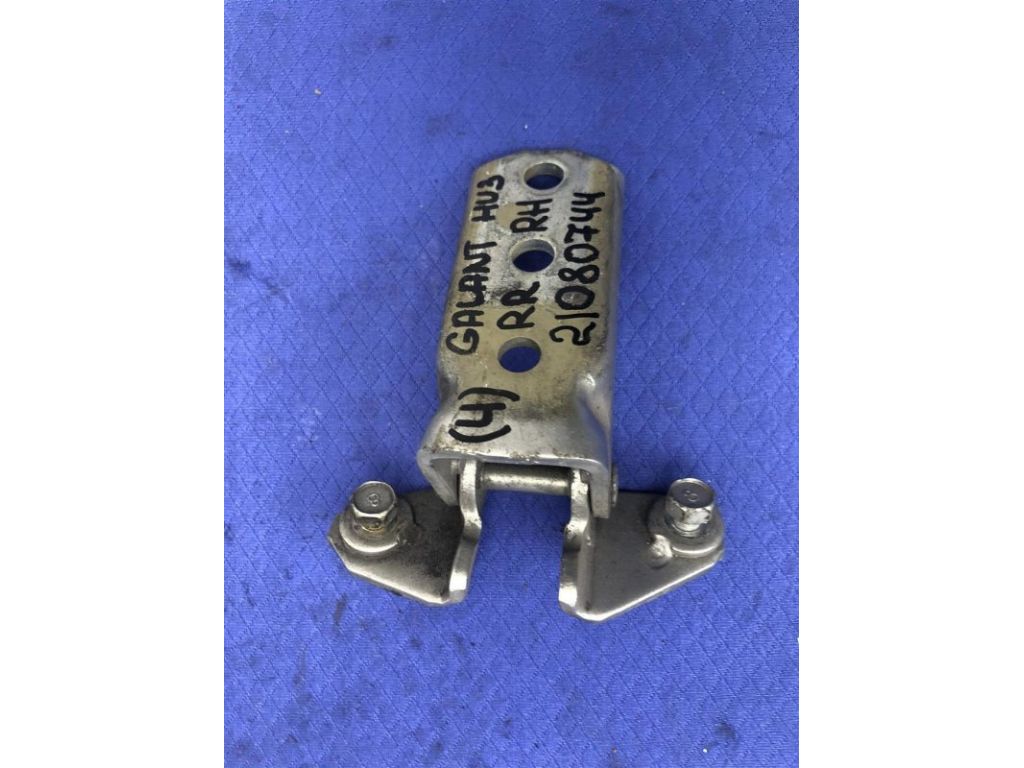 MR271687 | Петля двері нижня задн. прав. MITSUBISHI GALANT 03-12