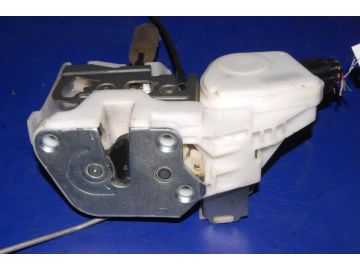 Замок двері передн. лів. MITSUBISHI GALANT 03-12