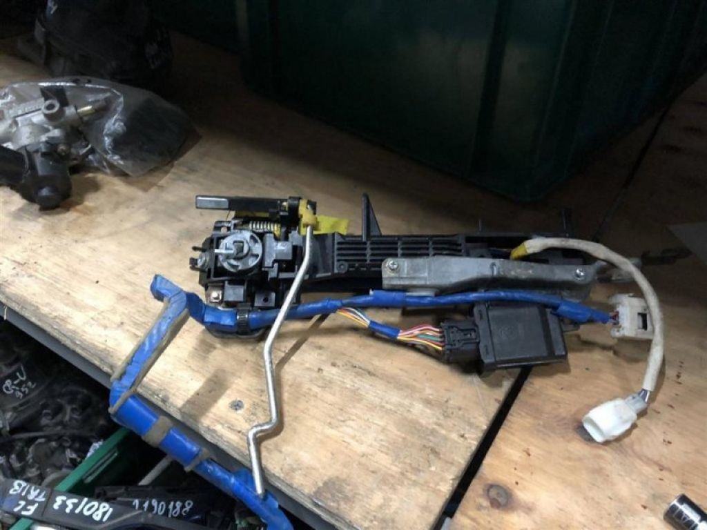 69211-28070 | Ручка двери наружная передн. лев. TOYOTA CAMRY 40 06-11 - Фото 2