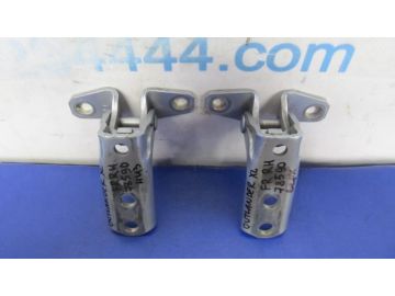 Петля двері MITSUBISHI OUTLANDER XL 05-13