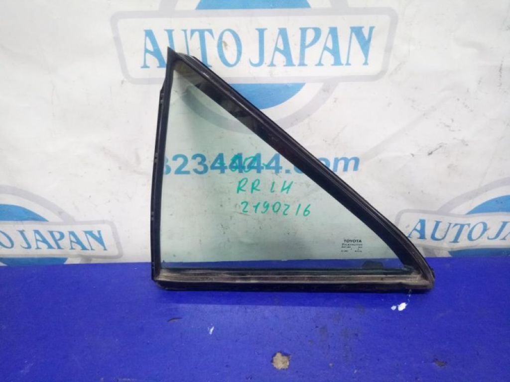 68124-06130 | Стекло двери глухое задн. лев. TOYOTA CAMRY 50 12-15