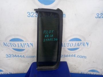 Стекло двери глухое задн. лев. HONDA PILOT 08-15