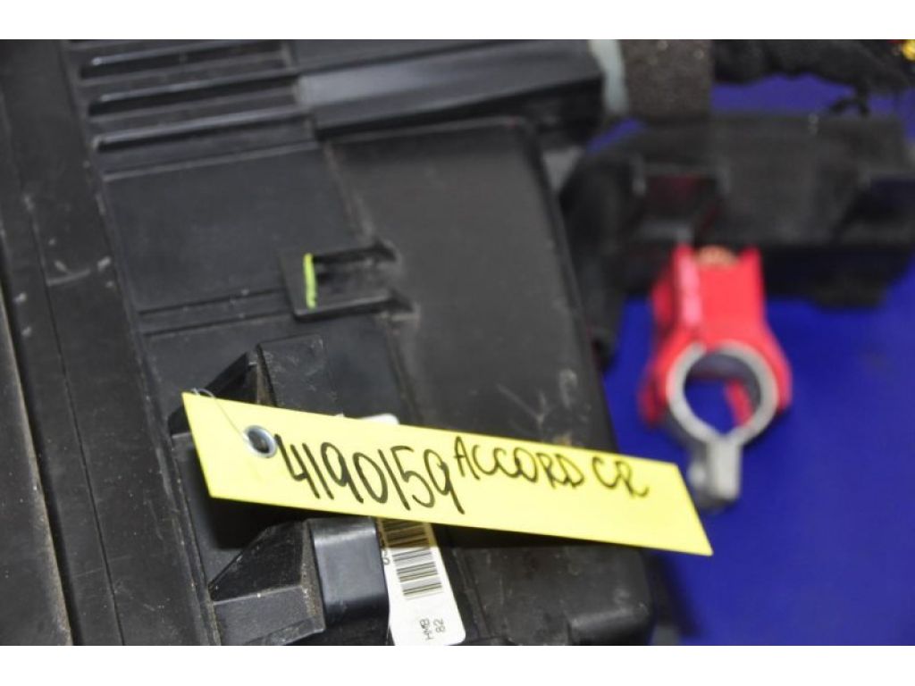 32200-T2A-A41 | Блок предохранителей моторный отсек HONDA ACCORD CR 13-18 - Фото 3