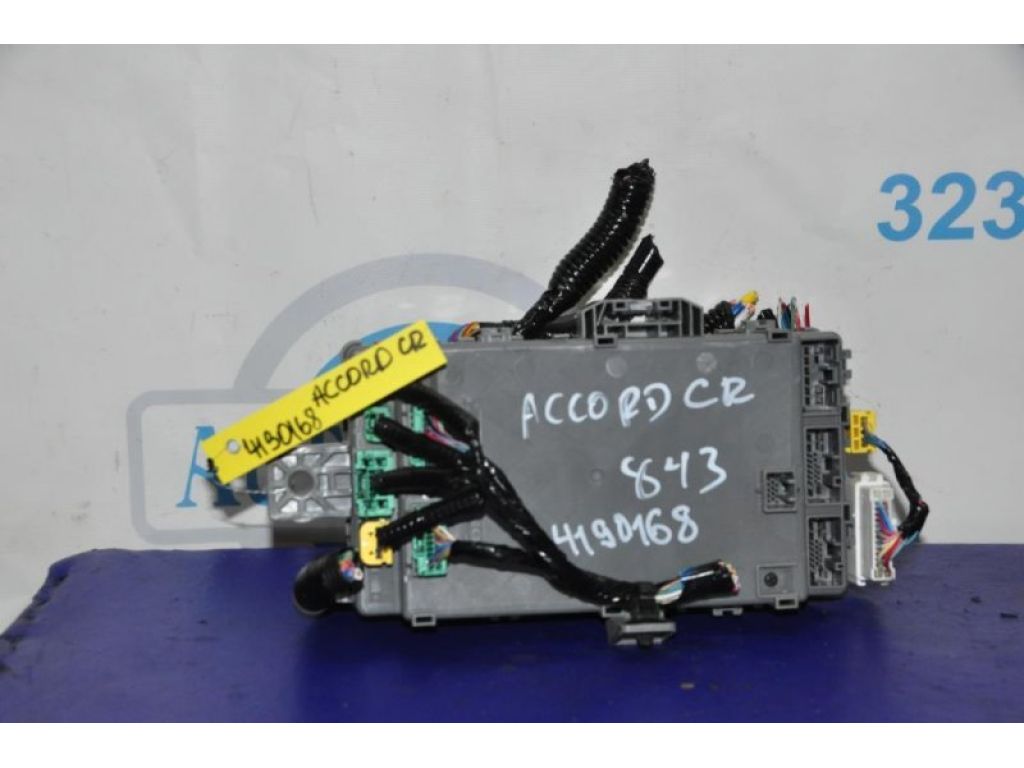 38200-T2A-A51 | Блок предохранителей салон HONDA ACCORD CR 13-18 - Фото 2