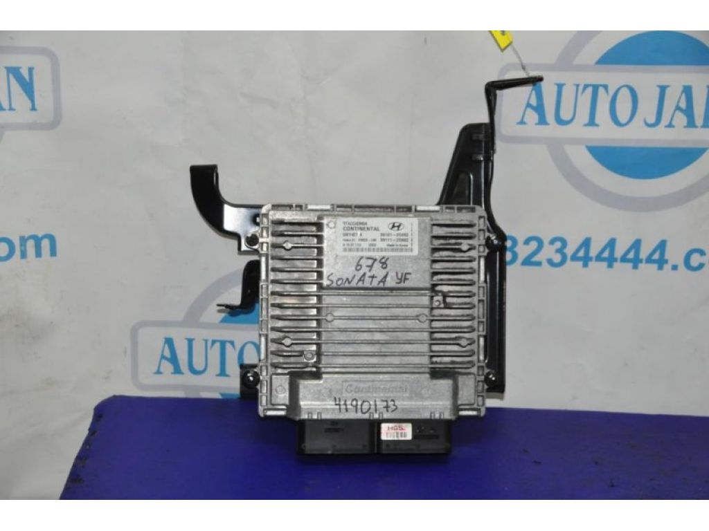 39111-2G662 | Блок керування двигуном HYUNDAI SONATA YF 10-14