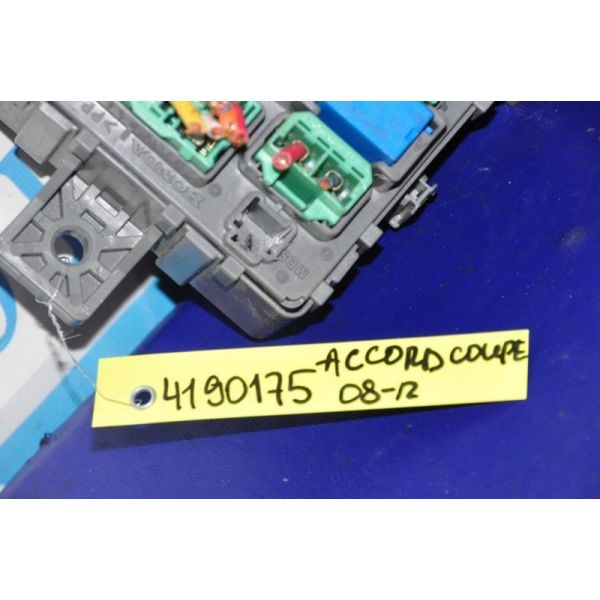 Блок запобіжників салон HONDA ACCORD COUPE 07-12 38200-TE0-A11 — 2