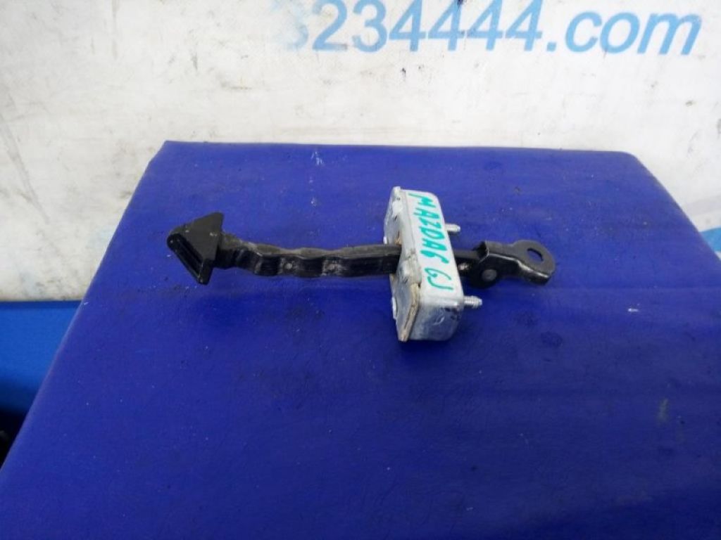 GHP9-72-270A | Ограничитель двери задн. прав. MAZDA 6 GJ 12- - Фото 2