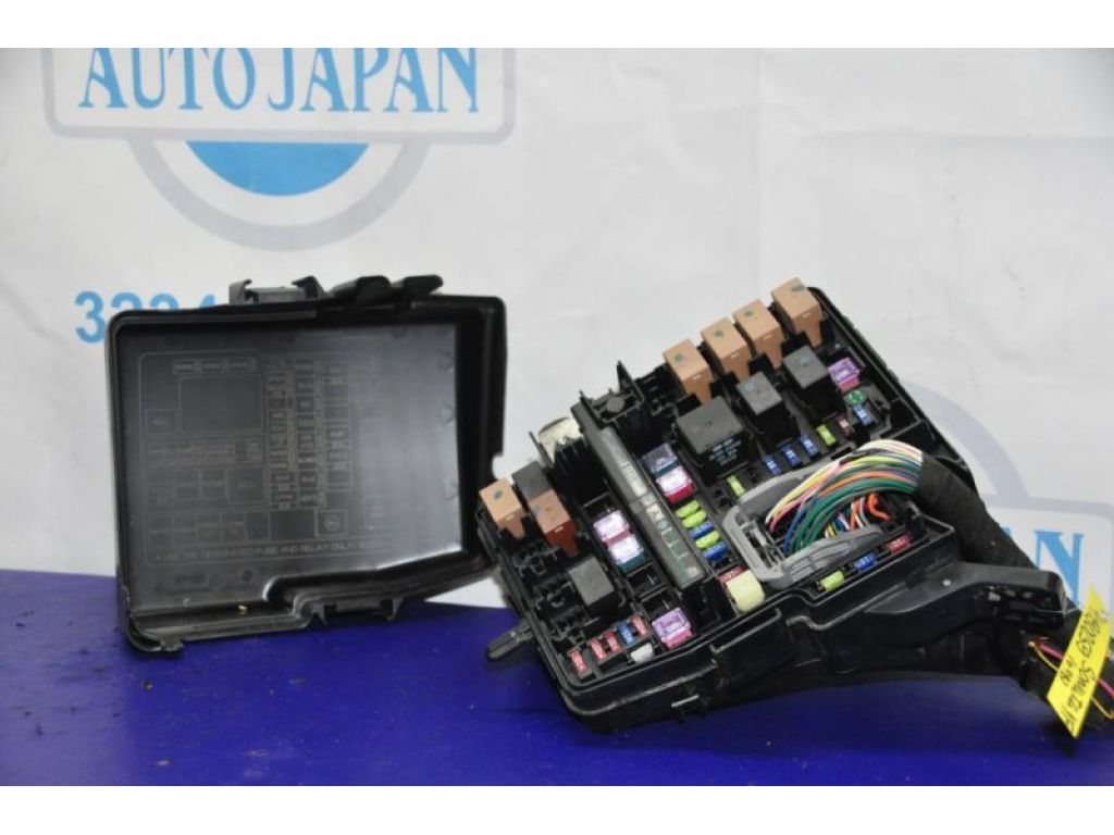 91200-3Q171 | Блок запобіжників моторний відсік HYUNDAI SONATA YF 10-14