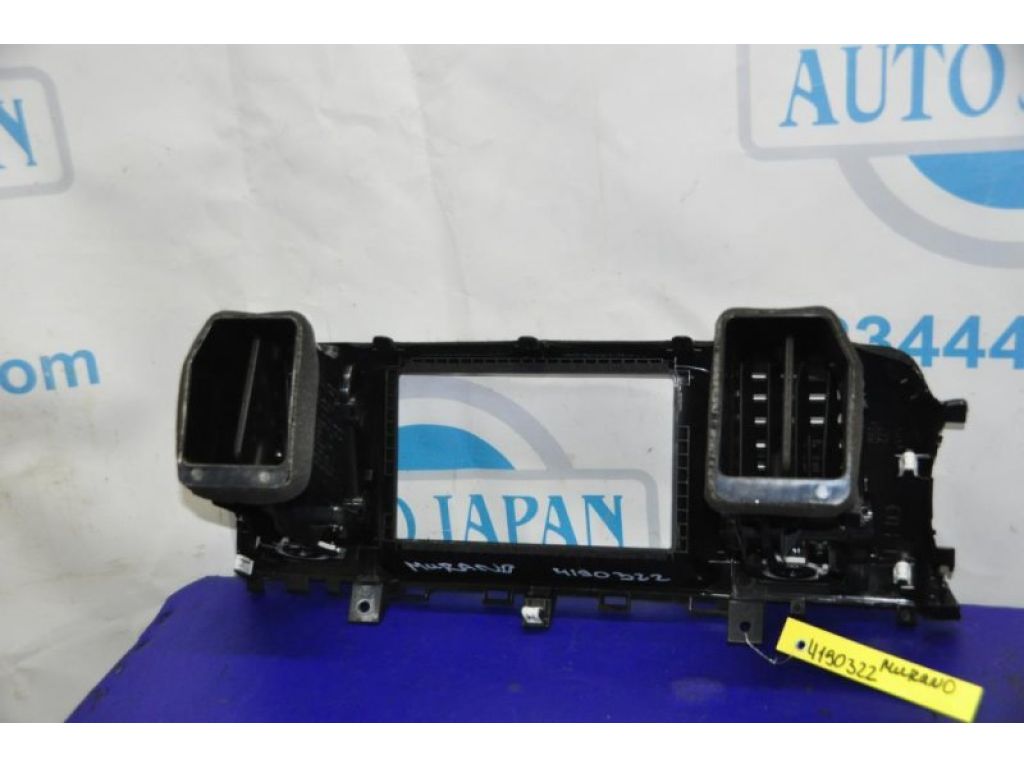 68750-1AA0B | Дефлектор воздушный NISSAN MURANO Z51 07-14 - Фото 3