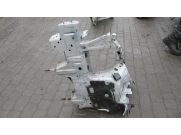 Чверть кузова передня прав. INFINITI G25/G35/G37/Q40 06-14