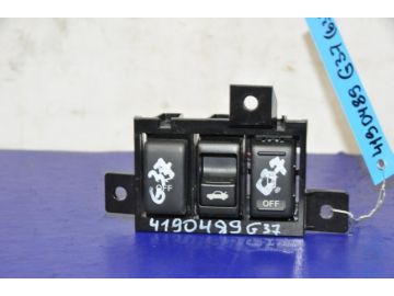 Кнопка открывания багажника внутренняя INFINITI G25/G35/G37/Q40 06-14