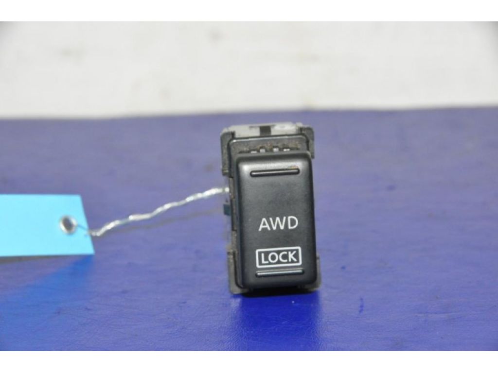 25535-CB800 | Кнопка включения полного привода NISSAN MURANO Z50 02-07