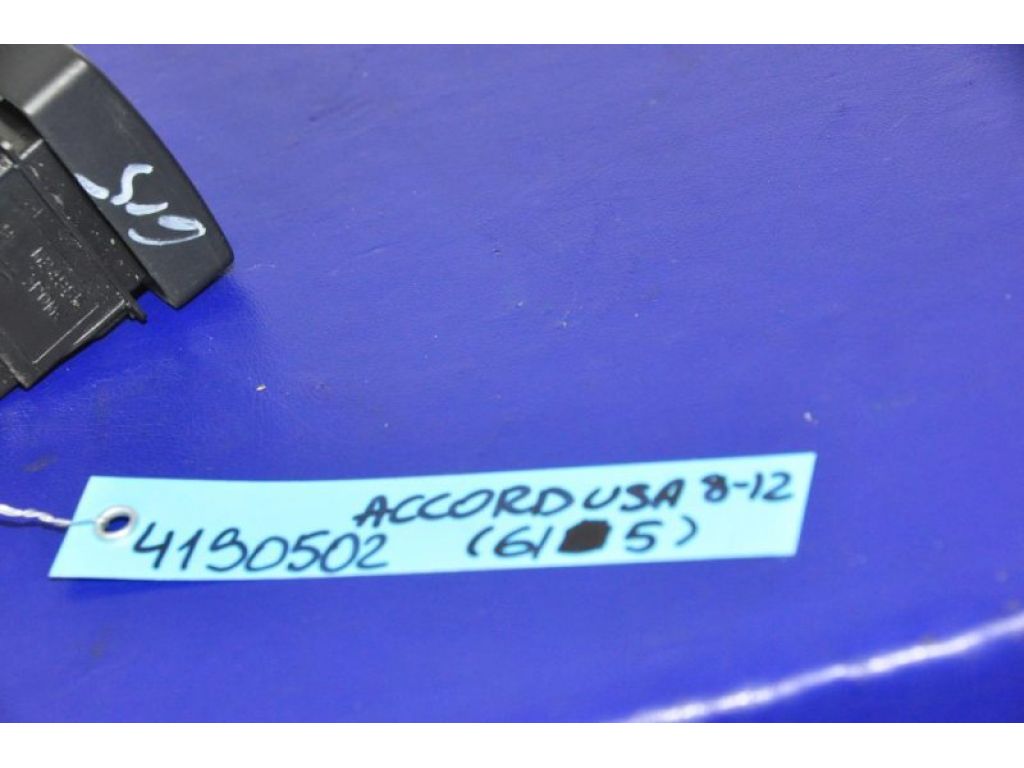 35300-SMA-003 | Кнопка курсової стійкості HONDA ACCORD USA 07-12 - Фото 2