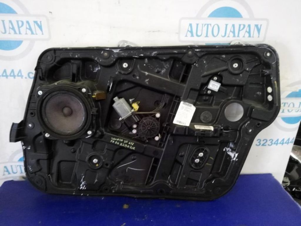 82481-3Q001 | Склопідйомник передн. прав. HYUNDAI SONATA YF 10-14