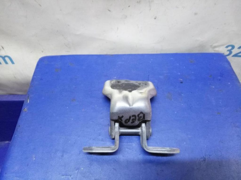 69310-63J00 | Петля двері верхня передн. прав. SUZUKI SX4 06-13 - Фото 2