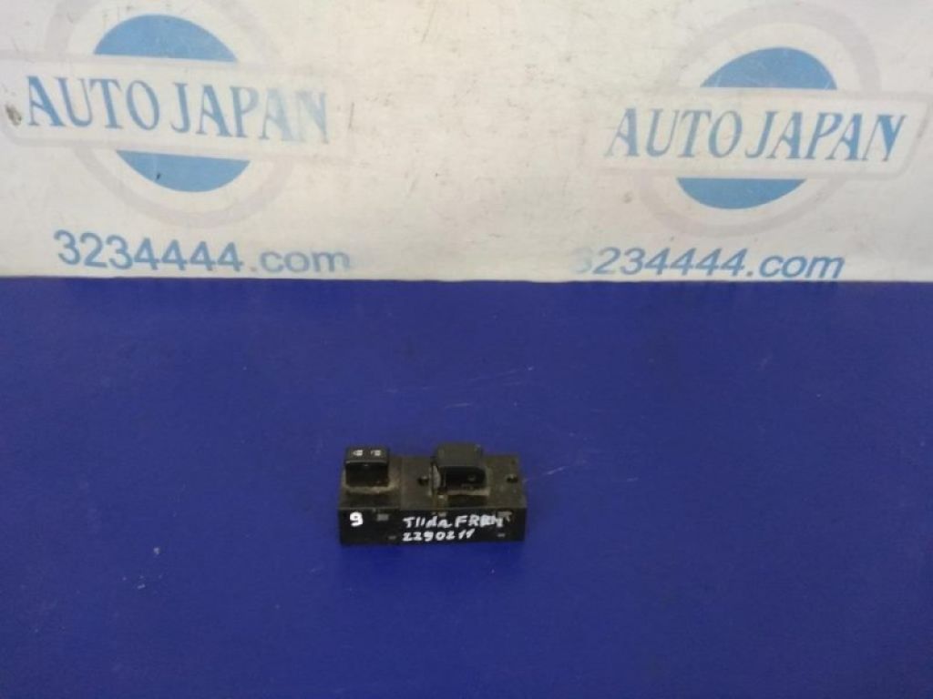 Кнопка стеклоподъемника передн. прав. NISSAN TIIDA/VERSA C11 04-11