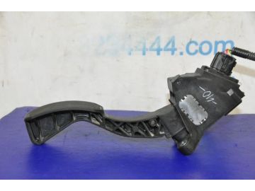 Педаль газу TOYOTA CAMRY 40 06-11