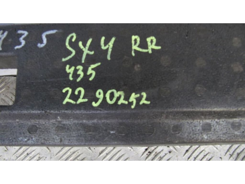 75611-80J00 | Наповнювач бампера задній SUZUKI SX4 06-13 - Фото 2