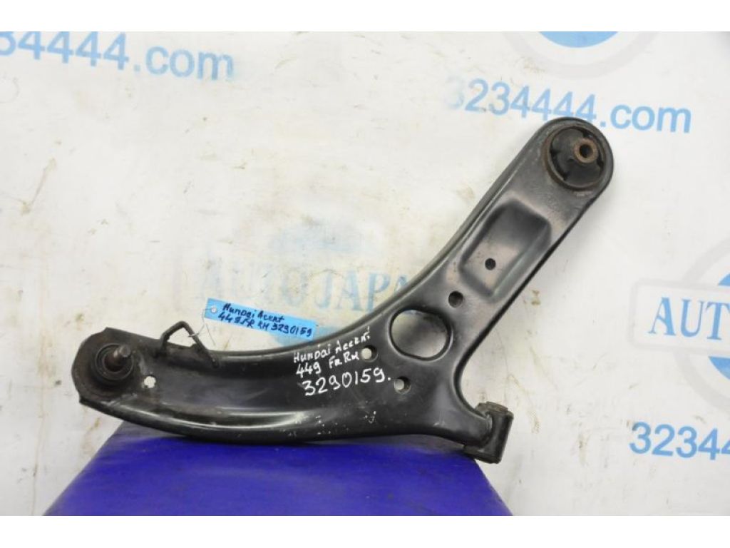 54501-1R000 | Рычаг передней подвески нижний прав. HYUNDAI ACCENT RB 10-