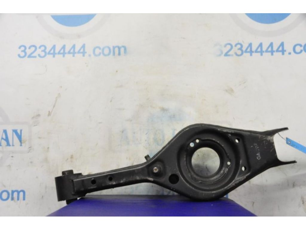 55210-3Q500 | Важіль задньої підвіски нижній поперечний лів. HYUNDAI SONATA YF 10-14 - Фото 3