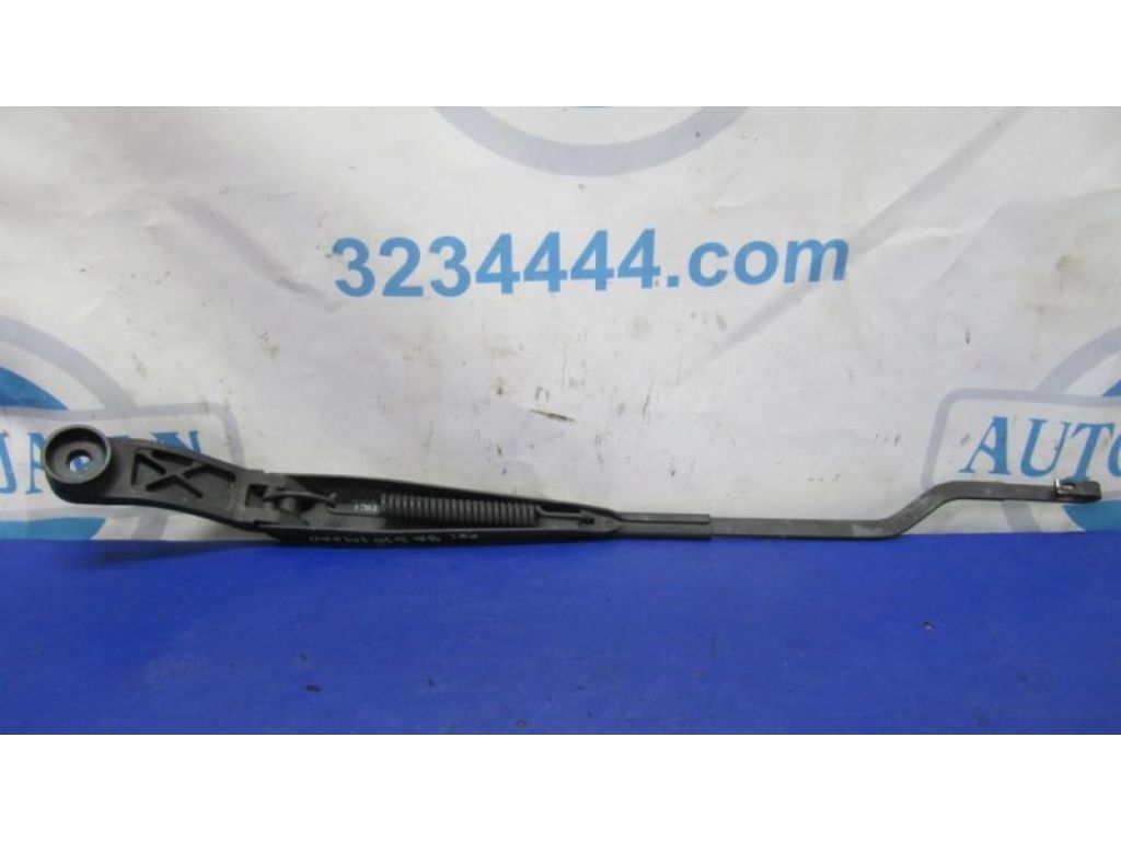 98310-1M000 | Повідець склоочисника передній KIA FORTE/CERATO TD 08-13