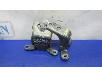 Петля двери HONDA ACCORD USA 07-12
