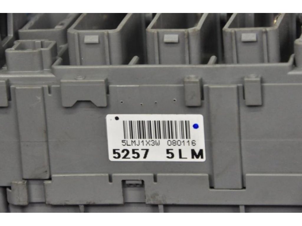 38200-SWA-G02 | Блок предохранителей салон HONDA CRV 06-12 - Фото 3