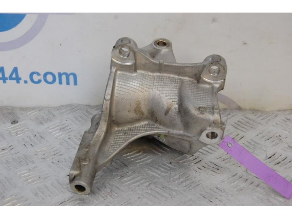 50610-T2F-A01 | Кронштейн двигателя задн. HONDA ACCORD CR 13-18 - Фото 3