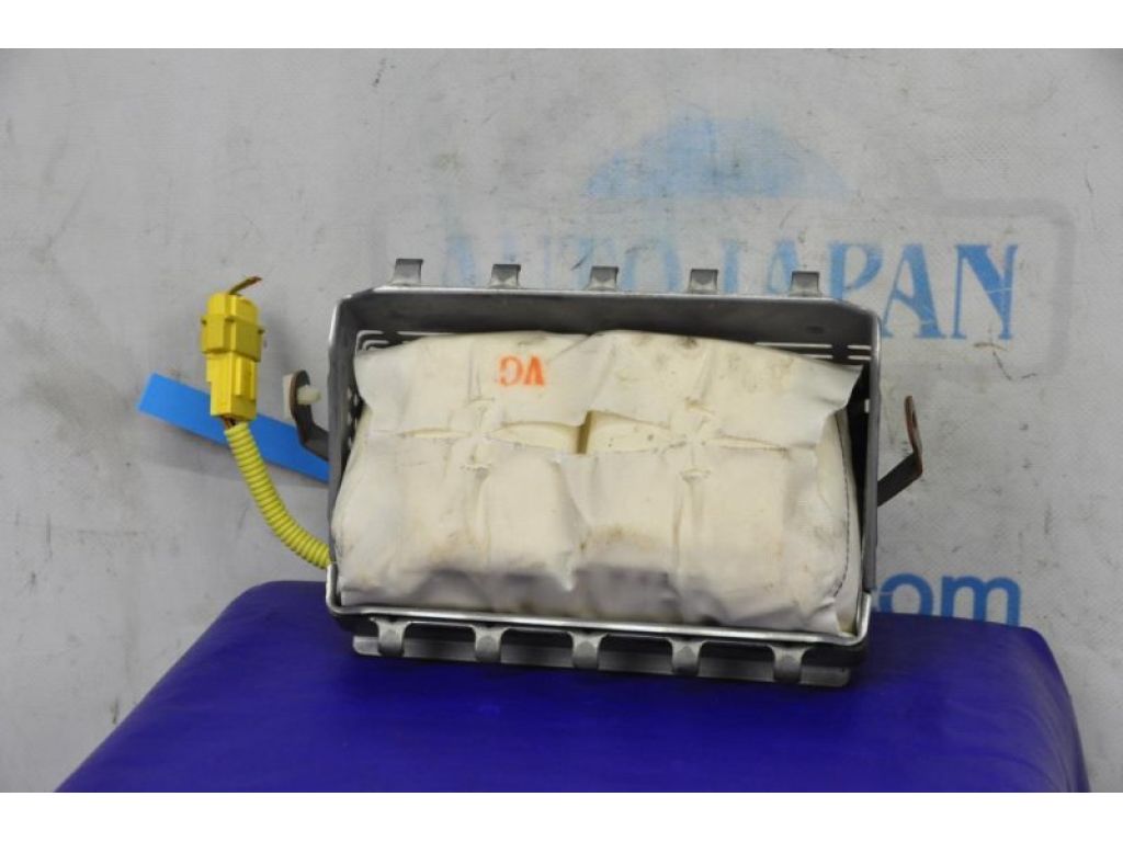 7030A071 | Подушка безпеки пасажира MITSUBISHI LANCER X 10 07-15
