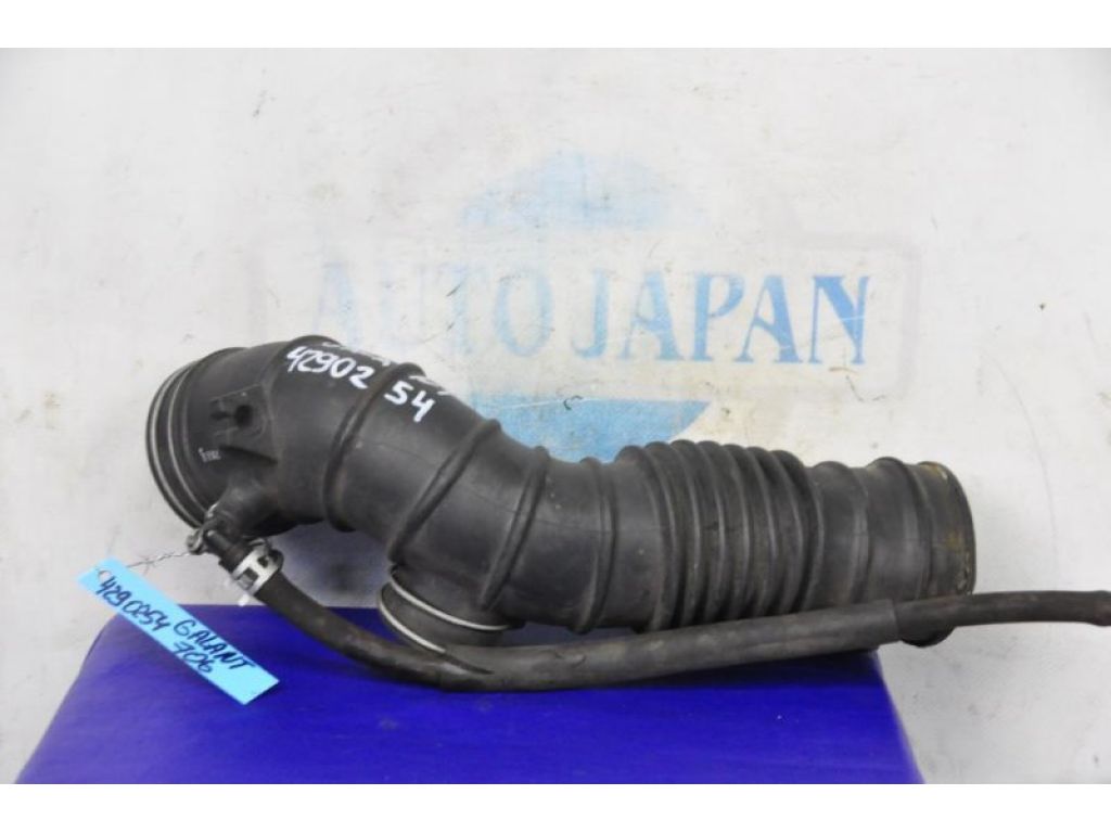 MN156774 | патрубок повітряного фільтра MITSUBISHI GALANT 03-12