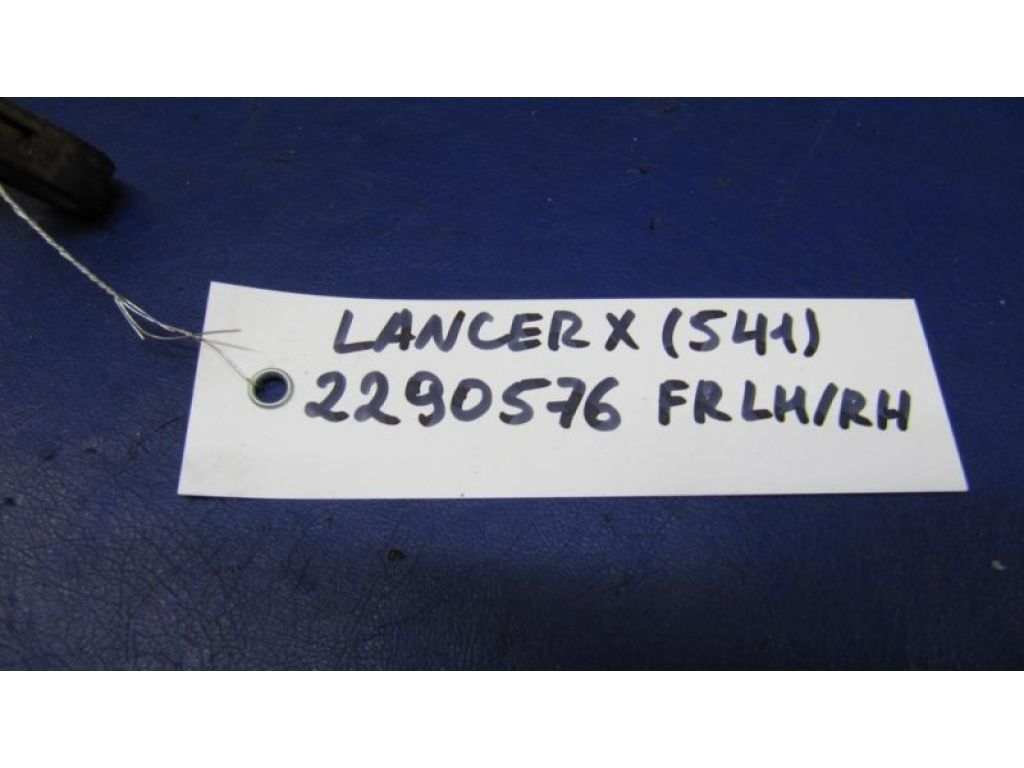 8250A185 | Поводок стеклоочистителя передний MITSUBISHI LANCER X 10 07-15 - Фото 2