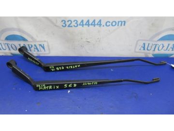 Поводок стеклоочистителя передний TOYOTA MATRIX 02-08